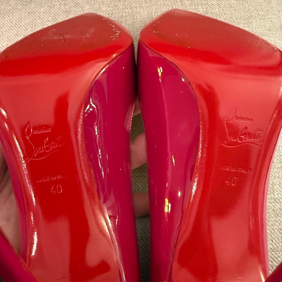 Christian Louboutin Hot Pink/Fuchsia Patent Leather Pointed-Toe Pumps - Picture 10 of 11